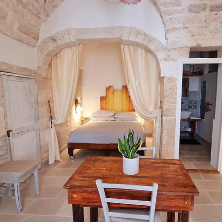 Petra Bianca Luxury Suite Ceglie Messapica Buitenkant foto