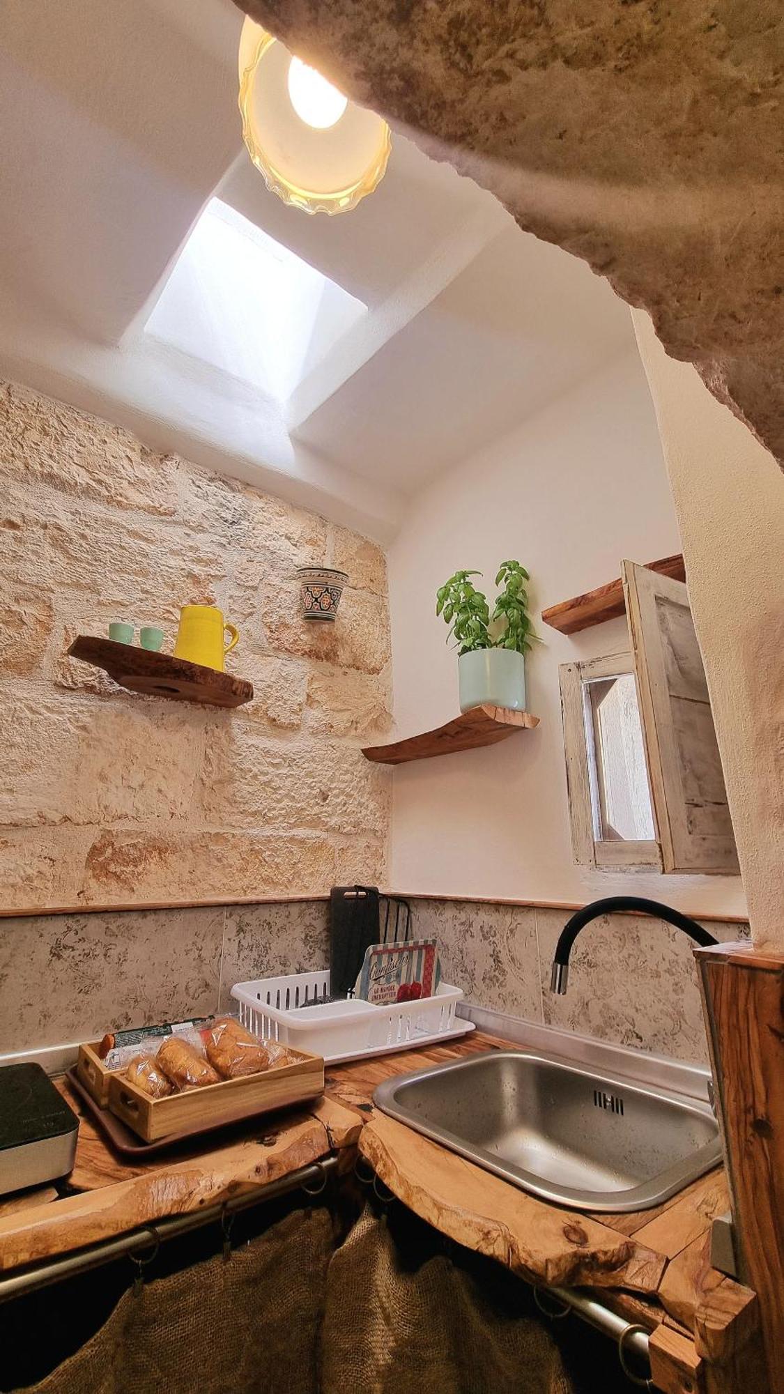 Petra Bianca Luxury Suite Ceglie Messapica Buitenkant foto