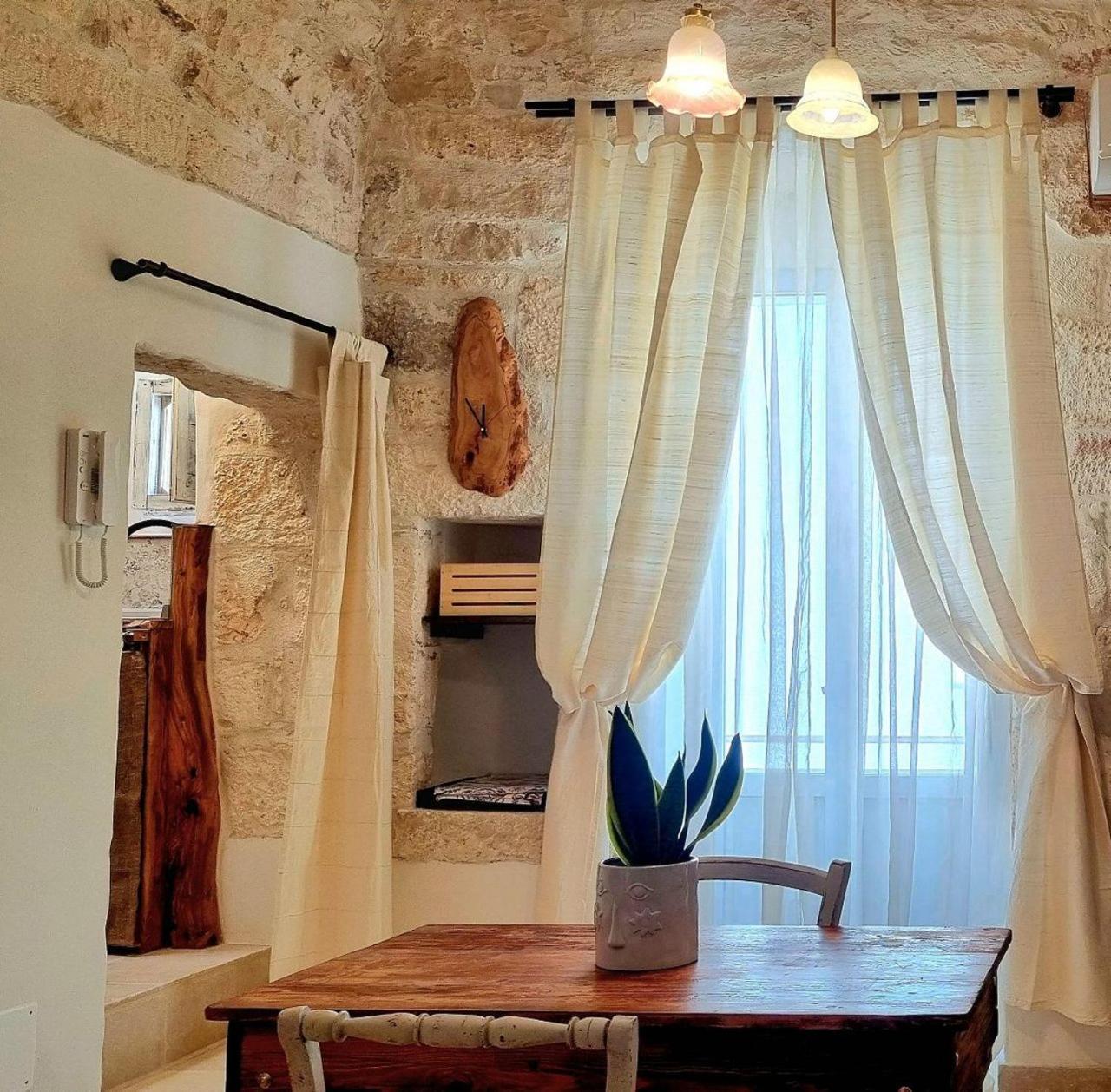 Petra Bianca Luxury Suite Ceglie Messapica Buitenkant foto
