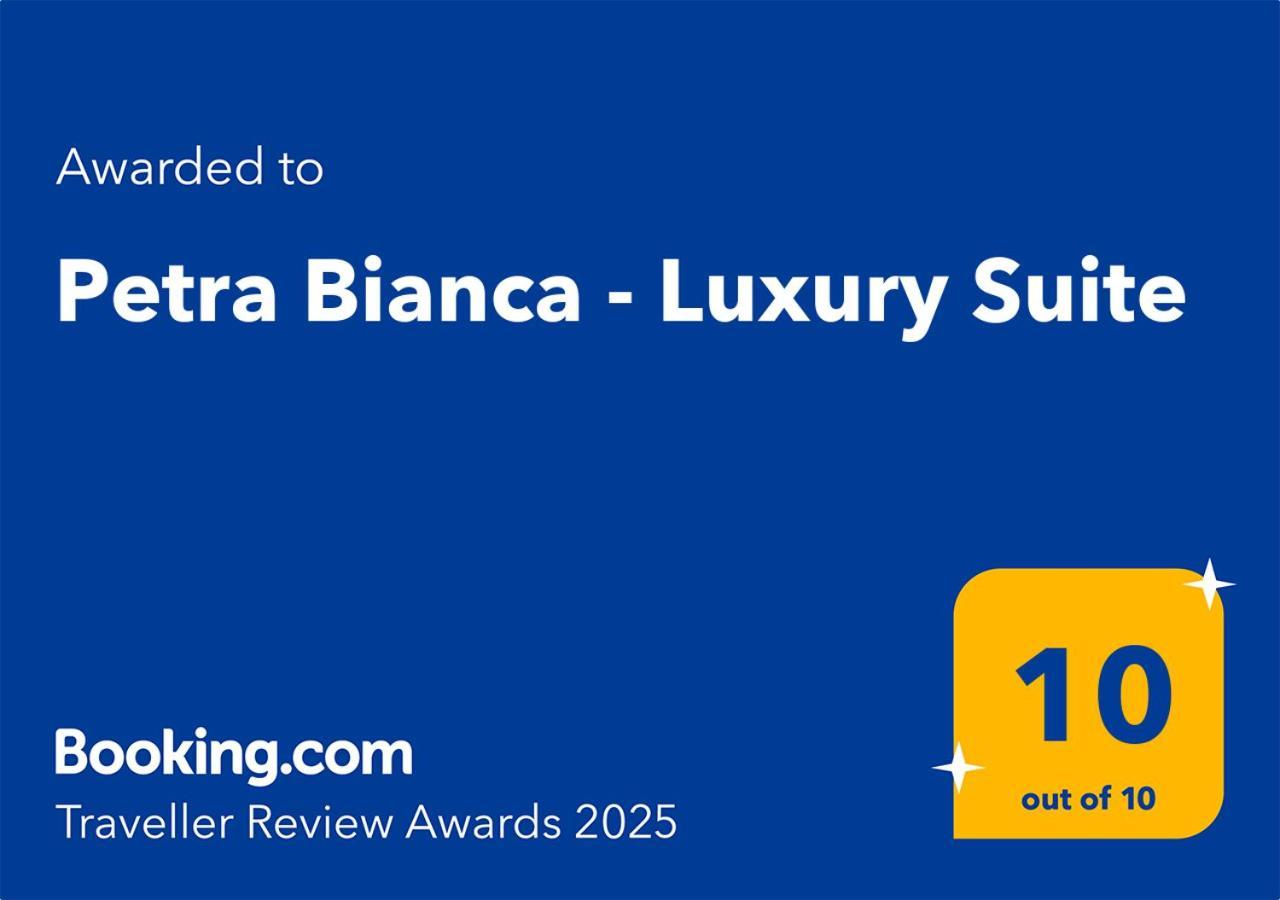 Petra Bianca Luxury Suite Ceglie Messapica Buitenkant foto